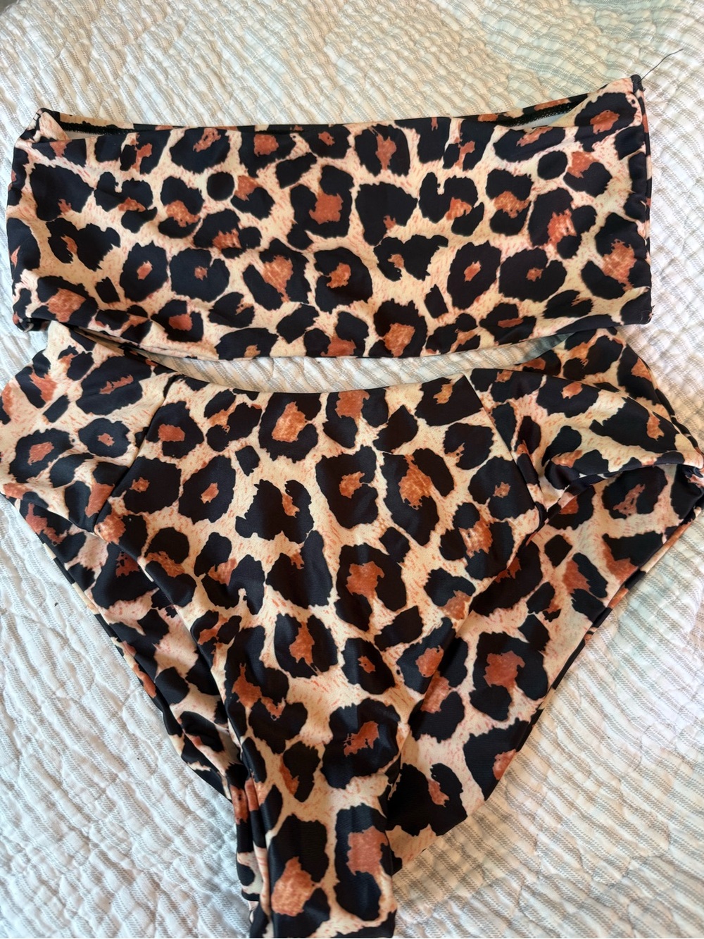 Leopard print bandeau bikini medium